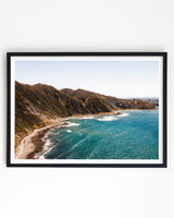Framed inn Black