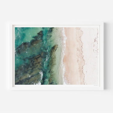 Idyllic Beach • Mahia - Alex and Sony